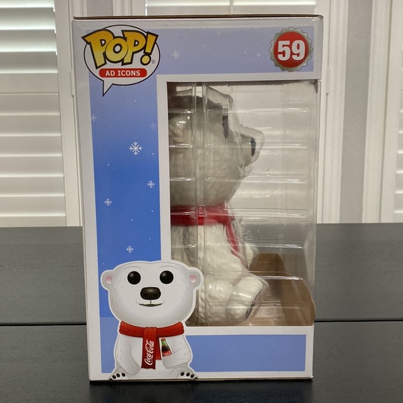 Funko Coca Cola Polar Bear Super Sized 10" POP! Vinyl Figure Limited Edition - Picture 8 of 13